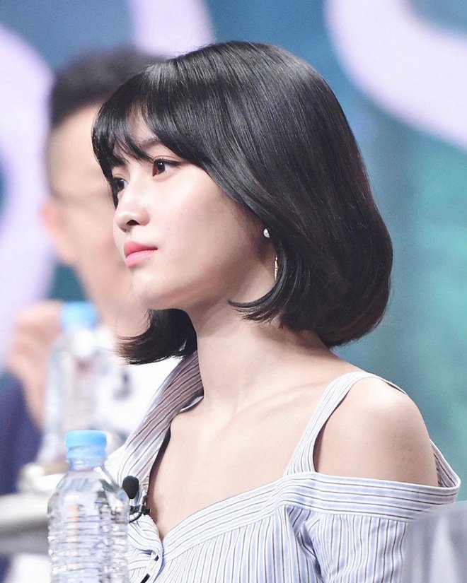 10 mỹ nhân Hàn chỉ cần để tóc đen truyền thông thôi cũng đủ xinh đẹp như nữ thần - 4 10 mỹ nhân Hàn chỉ cần để tóc đen truyền thông thôi cũng đủ xinh đẹp như nữ thần - 4