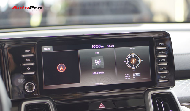 Kia Sorento 2021 ra mắt Việt Nam: Giá từ hơn 1 tỷ đồng, phủ đầu Fortuner, Santa Fe - 12 Kia Sorento 2021 ra mắt Việt Nam: Giá từ hơn 1 tỷ đồng, phủ đầu Fortuner, Santa Fe - 12