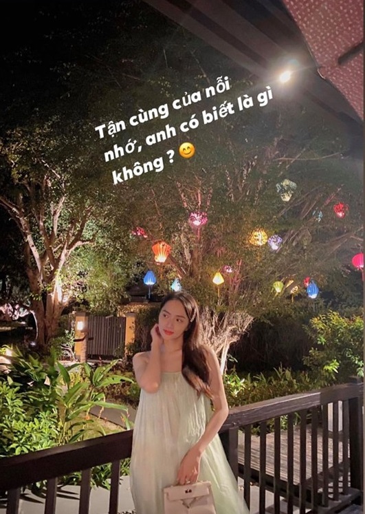 Cặp đôi dẫn đầu cuộc đua hàng hiệu Vbiz: Hương Giang hẹn hò sương sương chọn cả bộ tiền tỷ, Matt Liu diện luôn áo Burberry nàng mới tặng - 4 Cặp đôi dẫn đầu cuộc đua hàng hiệu Vbiz: Hương Giang hẹn hò sương sương chọn cả bộ tiền tỷ, Matt Liu diện luôn áo Burberry nàng mới tặng - 4