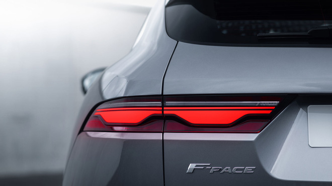 Ra mắt Jaguar F-Pace 2021: Đối thủ 'chung nhà' với Range Rover Velar - 6 Ra mắt Jaguar F-Pace 2021: Đối thủ 'chung nhà' với Range Rover Velar - 6