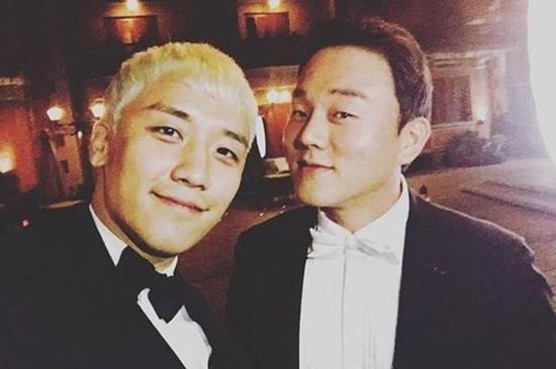 Seungri lần đầu lộ diện tại Tòa án Quân sự hậu nhập ngũ, bác bỏ 7/8 cáo buộc khiến công chúng xôn xao - 2 Seungri lần đầu lộ diện tại Tòa án Quân sự hậu nhập ngũ, bác bỏ 7/8 cáo buộc khiến công chúng xôn xao - 2