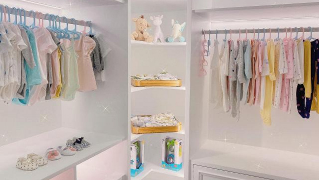 Điểm qua loạt 'đặc quyền' đúng chuẩn rich kid của con gái Cường Đô La - Đàm Thu Trang, thiên kim tiểu thư đích thực là đây - 2 Điểm qua loạt 'đặc quyền' đúng chuẩn rich kid của con gái Cường Đô La - Đàm Thu Trang, thiên kim tiểu thư đích thực là đây - 2