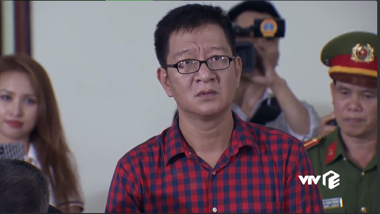 Lựa chọn số phận tập 62: Vụ án đánh bạc kết thúc, Long đại ca bị đàn em đánh trọng thương - 11 Lựa chọn số phận tập 62: Vụ án đánh bạc kết thúc, Long đại ca bị đàn em đánh trọng thương - 11