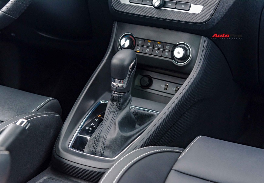 Đánh giá MG ZS: Chỉ mác Trung Quốc là điểm thua thiệt - 15 Đánh giá MG ZS: Chỉ mác Trung Quốc là điểm thua thiệt - 15
