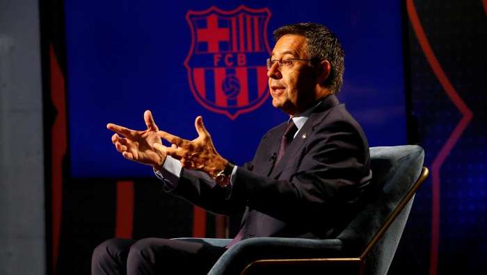 Kiến nghị 'tống cổ' Chủ tịch Barca được thông qua Kiến nghị 'tống cổ' Chủ tịch Barca được thông qua