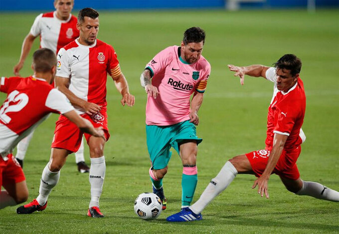 Messi lập cú đúp trong chiến thắng của Barca Messi lập cú đúp trong chiến thắng của Barca