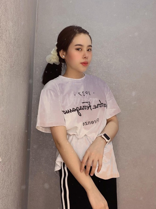 Cặp vợ chồng trẻ được trao của hồi môn 2,5 tỷ đồng cùng 49 cây vàng trong đám cưới từng gây bão mạng có cuộc sống hiện tại ra sao? - 3 Cặp vợ chồng trẻ được trao của hồi môn 2,5 tỷ đồng cùng 49 cây vàng trong đám cưới từng gây bão mạng có cuộc sống hiện tại ra sao? - 3