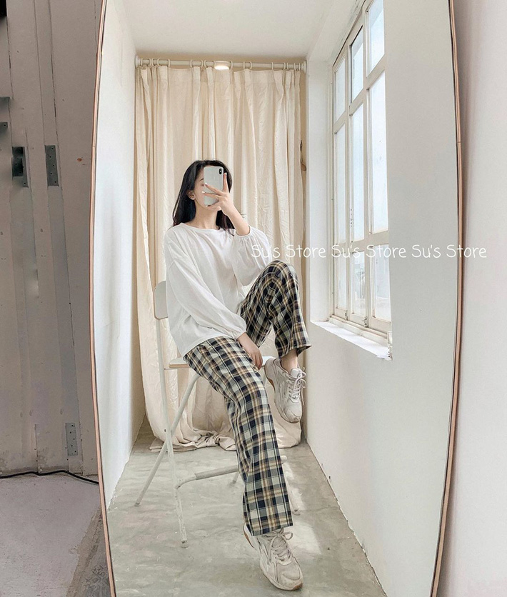 Quần caro ống rộng giá 'bèo' nhưng làm style 'đỉnh' hết nấc, nàng nào bỏ qua là thiệt - 4 Quần caro ống rộng giá 'bèo' nhưng làm style 'đỉnh' hết nấc, nàng nào bỏ qua là thiệt - 4