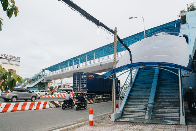 TP.HCM: Cận cảnh nút giao 3 tầng 'cực xịn' trị giá hơn 500 tỷ đồng vừa được hoàn thành, có cả cầu đi bộ - 2 TP.HCM: Cận cảnh nút giao 3 tầng 'cực xịn' trị giá hơn 500 tỷ đồng vừa được hoàn thành, có cả cầu đi bộ - 2