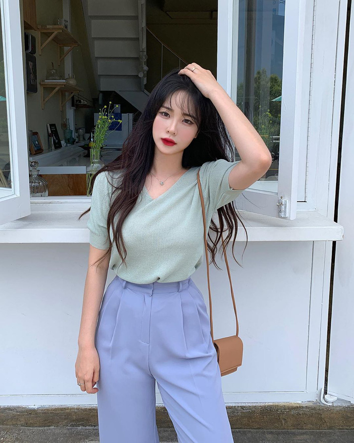 Sắm quần âu ống rộng là 'lời' nhất: Mix cùng áo hè hay thu cũng xinh tươi, còn hack dáng đẹp tức thì - 2 Sắm quần âu ống rộng là 'lời' nhất: Mix cùng áo hè hay thu cũng xinh tươi, còn hack dáng đẹp tức thì - 2