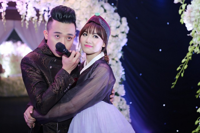 Loạt sao Việt từng suýt gục ngã trước dư luận: Ninh Dương Lan Ngọc bỏ ăn và tự giam mình, Trấn Thành đứng trên đỉnh thành công từng nghĩ tới điều dại dột Loạt sao Việt từng suýt gục ngã trước dư luận: Ninh Dương Lan Ngọc bỏ ăn và tự giam mình, Trấn Thành đứng trên đỉnh thành công từng nghĩ tới điều dại dột