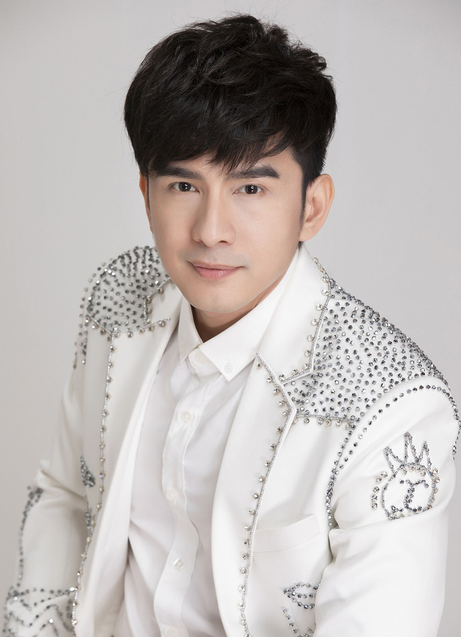 Loạt sao Việt từng suýt gục ngã trước dư luận: Ninh Dương Lan Ngọc bỏ ăn và tự giam mình, Trấn Thành đứng trên đỉnh thành công từng nghĩ tới điều dại dột - 1 Loạt sao Việt từng suýt gục ngã trước dư luận: Ninh Dương Lan Ngọc bỏ ăn và tự giam mình, Trấn Thành đứng trên đỉnh thành công từng nghĩ tới điều dại dột - 1