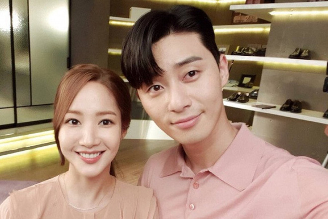 'Nữ hoàng dao kéo' Park Min Young: Báu vật hiếm hoi đánh bay định kiến vẻ đẹp nhân tạo châu Á, đổi đời và có được trái tim 2 nam thần Kbiz - 17 'Nữ hoàng dao kéo' Park Min Young: Báu vật hiếm hoi đánh bay định kiến vẻ đẹp nhân tạo châu Á, đổi đời và có được trái tim 2 nam thần Kbiz - 17