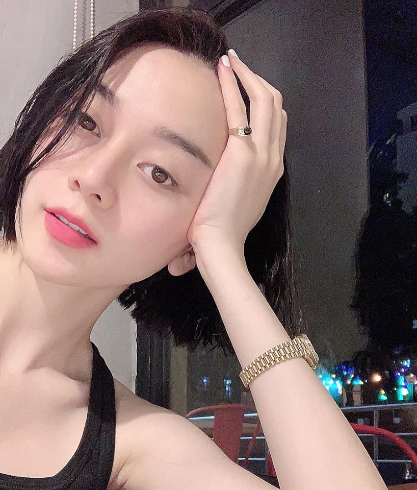 Rửa mặt theo cách của phụ nữ Nhật, Thiều Bảo Trang khoe thành quả da căng mịn, trắng như phát sáng ở tuổi 29 - 6 Rửa mặt theo cách của phụ nữ Nhật, Thiều Bảo Trang khoe thành quả da căng mịn, trắng như phát sáng ở tuổi 29 - 6