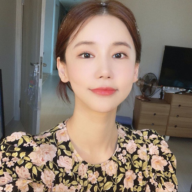 Netizen bất ngờ tìm ra bức ảnh cuối cùng Oh In Hye đăng rồi vội xoá, nghi vấn người đàn ông bí ẩn là nguyên nhân của vụ tự tử Netizen bất ngờ tìm ra bức ảnh cuối cùng Oh In Hye đăng rồi vội xoá, nghi vấn người đàn ông bí ẩn là nguyên nhân của vụ tự tử