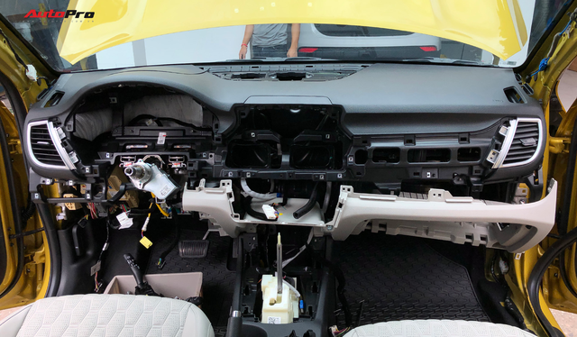 Kia Seltos đầu tiên Việt Nam lột xác nội thất giống bản Hàn Quốc: Thay hơn 20 chi tiết, tốn hơn 20 triệu đồng - 4 Kia Seltos đầu tiên Việt Nam lột xác nội thất giống bản Hàn Quốc: Thay hơn 20 chi tiết, tốn hơn 20 triệu đồng - 4