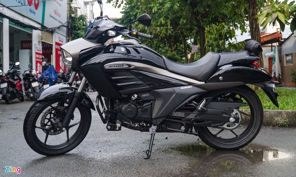Suzuki Intruder 150 được ra mắt tại Việt Nam, giá 90 triệu đồng - 17 Suzuki Intruder 150 được ra mắt tại Việt Nam, giá 90 triệu đồng - 17