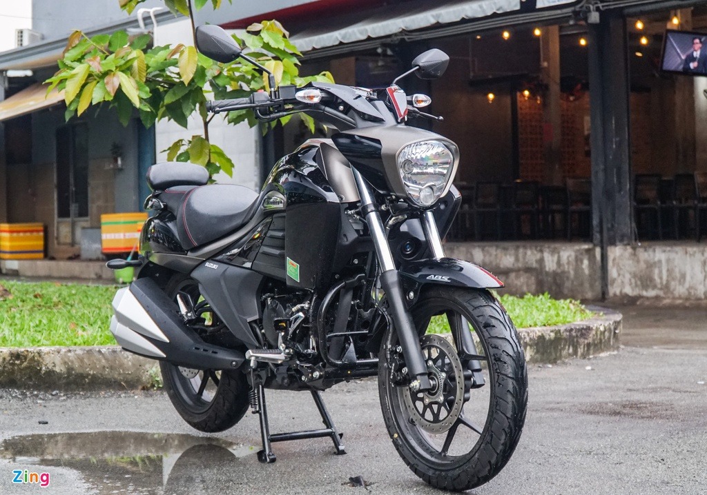 Suzuki Intruder 150 được ra mắt tại Việt Nam, giá 90 triệu đồng - 19 Suzuki Intruder 150 được ra mắt tại Việt Nam, giá 90 triệu đồng - 19