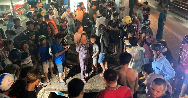 Hàng trăm người chui xuống cống tìm người phụ nữ bị nước cuốn mất tích - 3 Hàng trăm người chui xuống cống tìm người phụ nữ bị nước cuốn mất tích - 3