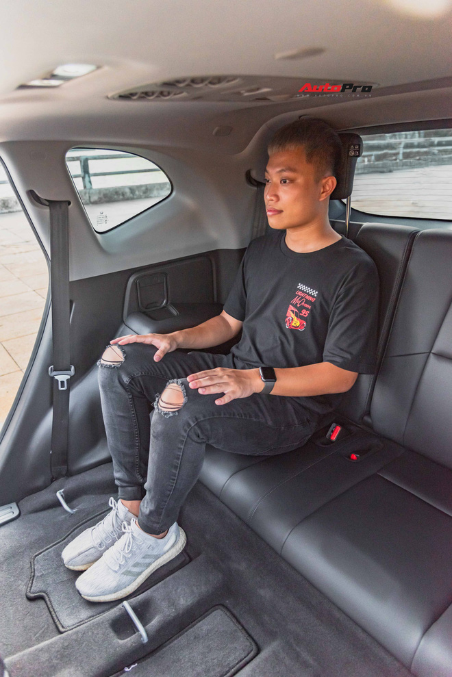 Đánh giá Honda CR-V 2020: Vẫn còn nhược điểm nhưng thêm ưu thế để giành lại ngôi vua doanh số từ Mazda CX-5 - 12 Đánh giá Honda CR-V 2020: Vẫn còn nhược điểm nhưng thêm ưu thế để giành lại ngôi vua doanh số từ Mazda CX-5 - 12