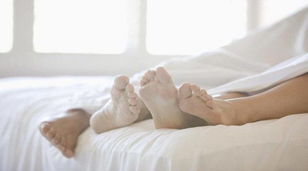 5 cách khiến chồng luôn háo hức về đêm, lúc nào cũng thèm muốn vợ - 2 5 cách khiến chồng luôn háo hức về đêm, lúc nào cũng thèm muốn vợ - 2