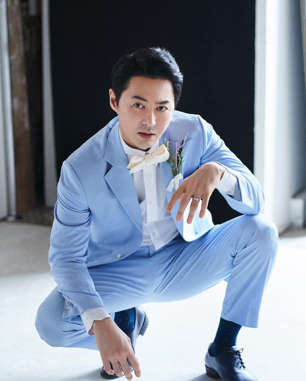 Đám cưới hot nhất Kbiz hôm nay: Nam thần Kpop một thời bảnh bao bên huyền thoại Shinhwa, nhan sắc cô dâu gây bất ngờ - 4 Đám cưới hot nhất Kbiz hôm nay: Nam thần Kpop một thời bảnh bao bên huyền thoại Shinhwa, nhan sắc cô dâu gây bất ngờ - 4
