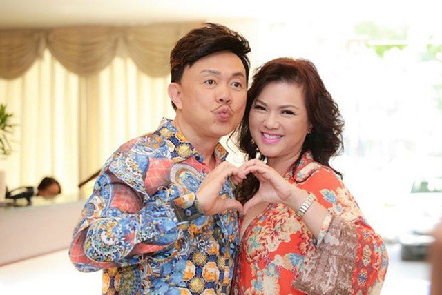 Chí Tài: Bị ca sĩ mắng mỏ, bầu show khiển trách phải chuyển sang diễn hài - 1 Chí Tài: Bị ca sĩ mắng mỏ, bầu show khiển trách phải chuyển sang diễn hài - 1