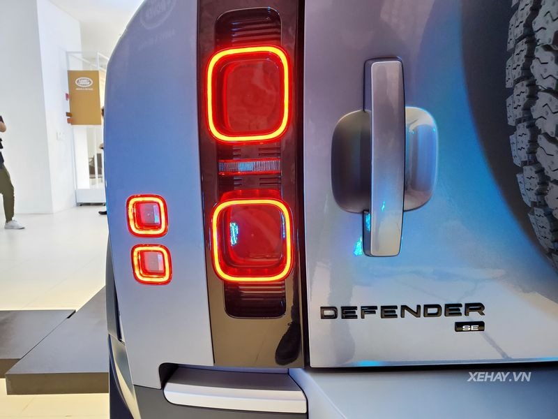 Land Rover Defender hoàn toàn mới đã có mặt tại thủ đô Hà Nội - 5 Land Rover Defender hoàn toàn mới đã có mặt tại thủ đô Hà Nội - 5