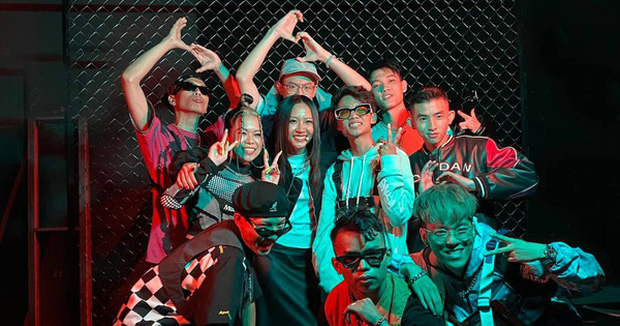 Dân mạng chê tập đối đầu team Suboi nhạt hơn cả màn tấu hài của Wowy, lép vế so với đội Karik và không có bài thi nào ấn tượng? - 1 Dân mạng chê tập đối đầu team Suboi nhạt hơn cả màn tấu hài của Wowy, lép vế so với đội Karik và không có bài thi nào ấn tượng? - 1