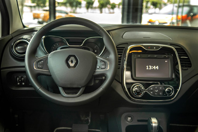 Chi tiết Renault Kaptur tại Việt Nam: Giá 800 triệu, trang bị 'hụt hơi' so với Kia Seltos nhưng kích thước gây chú ý - 10 Chi tiết Renault Kaptur tại Việt Nam: Giá 800 triệu, trang bị 'hụt hơi' so với Kia Seltos nhưng kích thước gây chú ý - 10