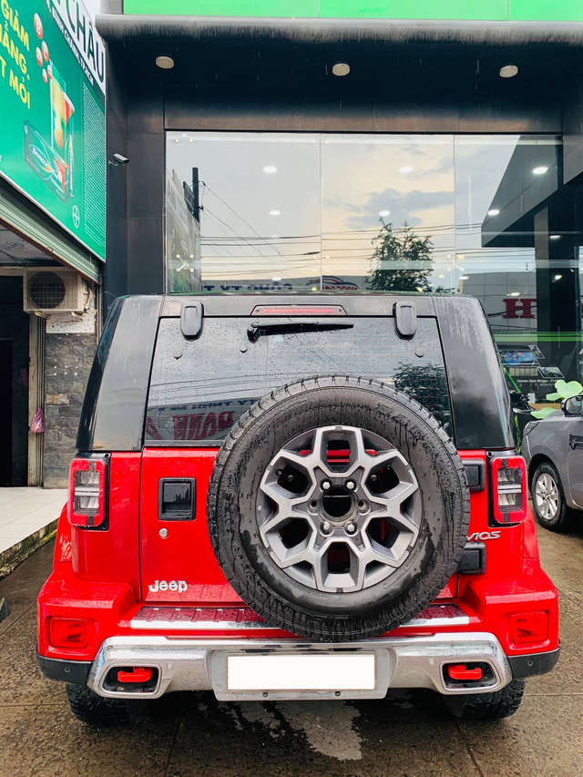 Mất giá 200 triệu chỉ sau 9.000km, SUV Trung Quốc nhái Jeep vẫn đắt ngang Hyundai Kona mới - 1 Mất giá 200 triệu chỉ sau 9.000km, SUV Trung Quốc nhái Jeep vẫn đắt ngang Hyundai Kona mới - 1