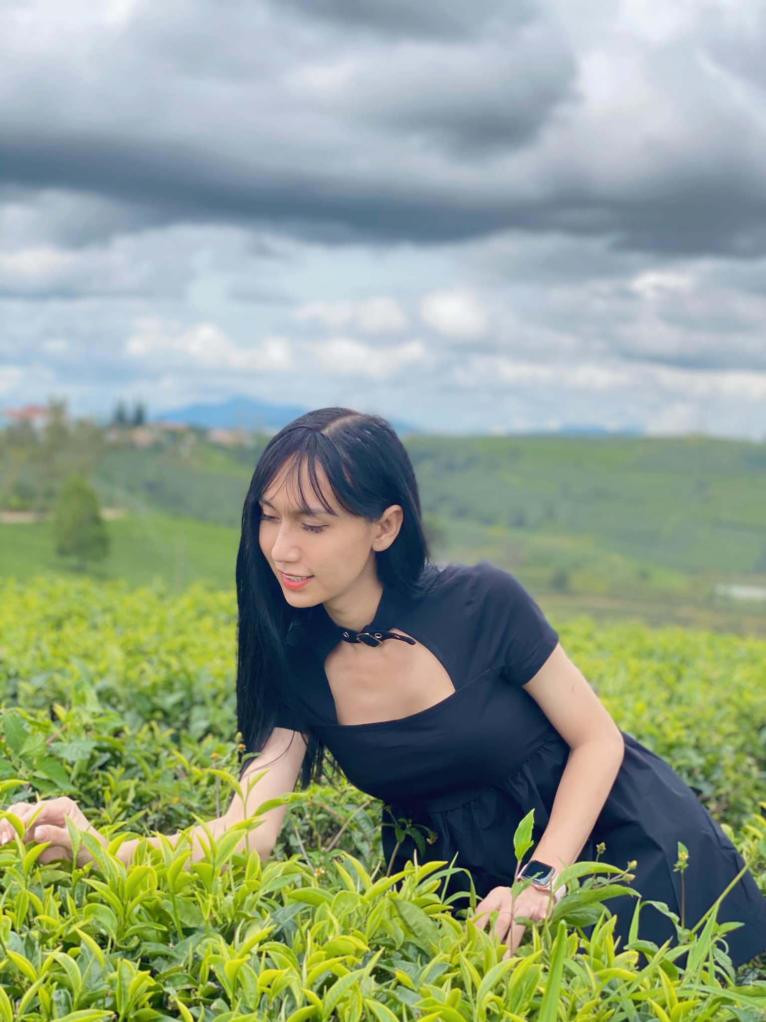 Lynk Lee khoe ảnh xinh đẹp đi ăn cưới, đáp trả cực căng khi gặp câu hỏi kém duyên - 2 Lynk Lee khoe ảnh xinh đẹp đi ăn cưới, đáp trả cực căng khi gặp câu hỏi kém duyên - 2