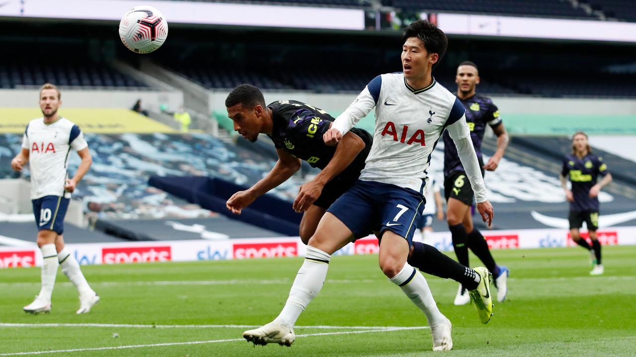 Son Heung-min bỏ lỡ đại chiến với Man United vì chấn thương Son Heung-min bỏ lỡ đại chiến với Man United vì chấn thương