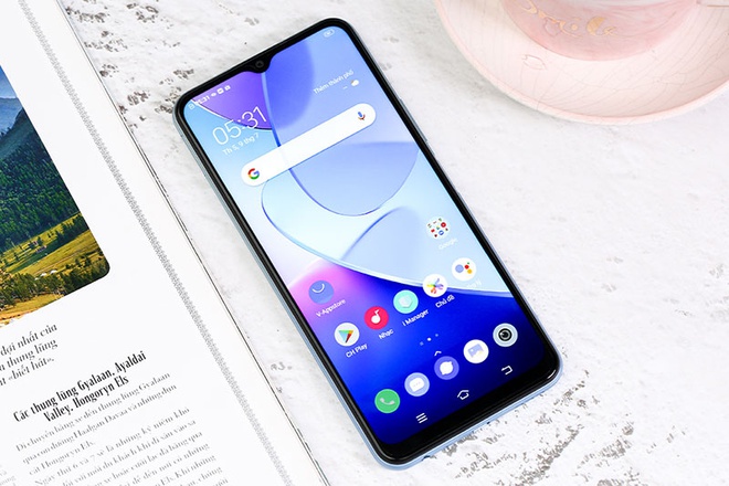 Ấn tượng với Vivo Y20s: RAM 6 GB, bộ nhớ 128 GB, pin 5.000 mAh, giá chưa đầy 5 triệu đồng Ấn tượng với Vivo Y20s: RAM 6 GB, bộ nhớ 128 GB, pin 5.000 mAh, giá chưa đầy 5 triệu đồng