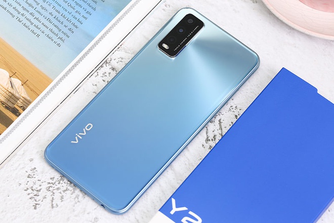Ấn tượng với Vivo Y20s: RAM 6 GB, bộ nhớ 128 GB, pin 5.000 mAh, giá chưa đầy 5 triệu đồng - 1 Ấn tượng với Vivo Y20s: RAM 6 GB, bộ nhớ 128 GB, pin 5.000 mAh, giá chưa đầy 5 triệu đồng - 1