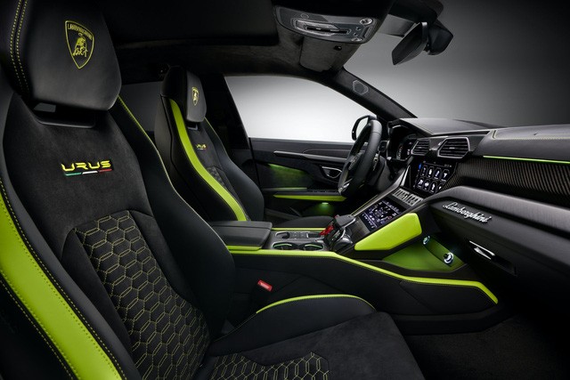 Đại gia Việt sở hữu Lamborghini Urus có thể tham khảo ngay gói độ chính hãng mà như độ ngoài này - 3 Đại gia Việt sở hữu Lamborghini Urus có thể tham khảo ngay gói độ chính hãng mà như độ ngoài này - 3