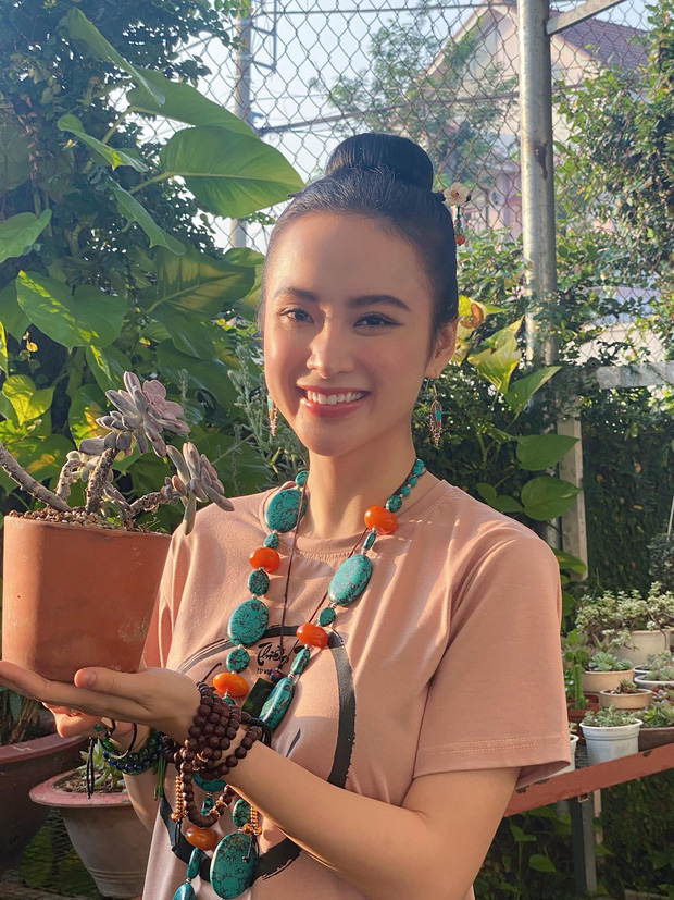 6 sao Việt khổ sở vì 'dao kéo' biến dạng: Angela Phương Trinh lệch hẳn 1 bên mũi, Hồ Quỳnh Hương - Phi Thanh Vân gây choáng - 9 6 sao Việt khổ sở vì 'dao kéo' biến dạng: Angela Phương Trinh lệch hẳn 1 bên mũi, Hồ Quỳnh Hương - Phi Thanh Vân gây choáng - 9