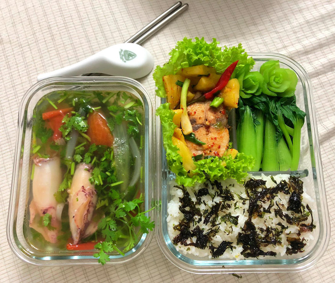 Cô vợ dậy từ 5 sáng mỗi ngày nấu cơm cho chồng mang đi làm, tốn chừng 30k/ ngày mà ngon thế - 1 Cô vợ dậy từ 5 sáng mỗi ngày nấu cơm cho chồng mang đi làm, tốn chừng 30k/ ngày mà ngon thế - 1