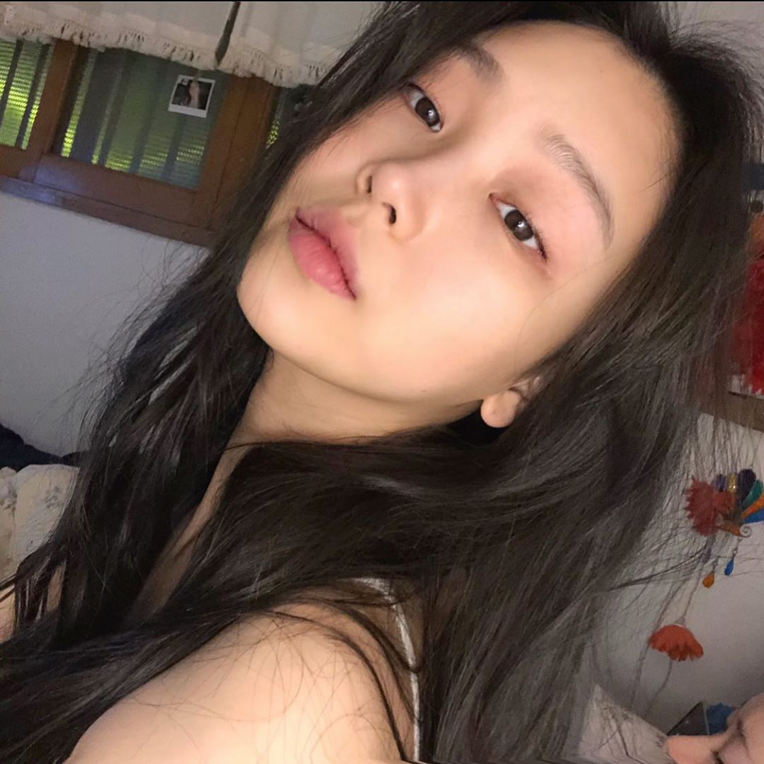 Nàng nào bị mụn cần né gấp 6 sai lầm sau để da không tệ hơn nữa - 5 Nàng nào bị mụn cần né gấp 6 sai lầm sau để da không tệ hơn nữa - 5