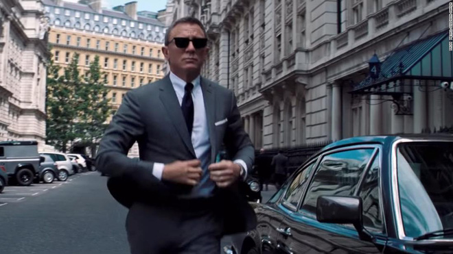 Chứng kiến bom tấn Tenet trầy trật ngoài rạp, điệp viên James Bond rủ dàn Fast & Furious dời lịch gần nửa năm cho yên tâm? - 5 Chứng kiến bom tấn Tenet trầy trật ngoài rạp, điệp viên James Bond rủ dàn Fast & Furious dời lịch gần nửa năm cho yên tâm? - 5