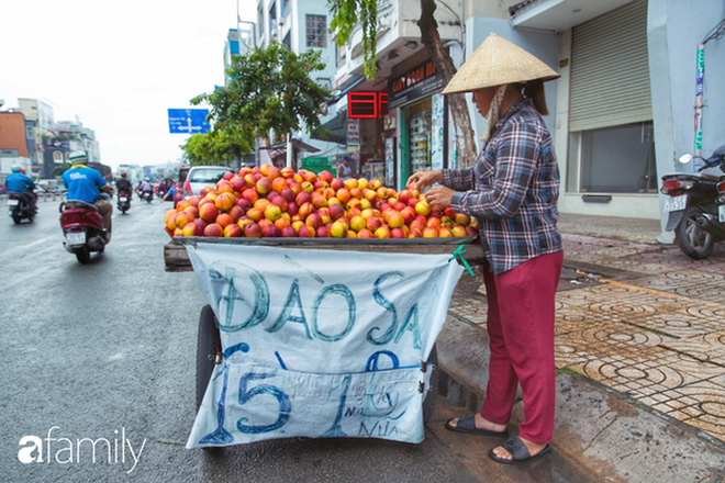 'Lừa tình' hơn cả ảnh mạng chính là những tấm bảng giá treo đầy từ ngoài đường vào trong siêu thị, tinh mắt lắm mới nhận ra mánh khoé - 11 'Lừa tình' hơn cả ảnh mạng chính là những tấm bảng giá treo đầy từ ngoài đường vào trong siêu thị, tinh mắt lắm mới nhận ra mánh khoé - 11