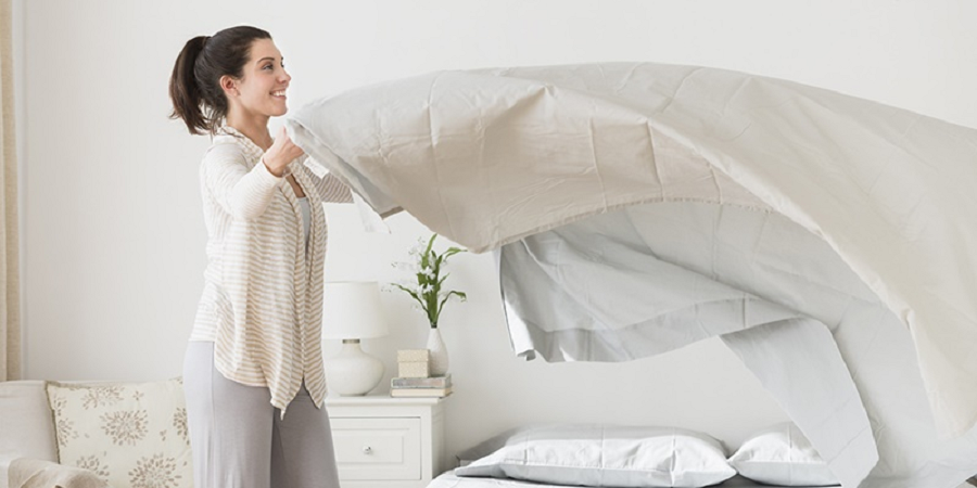 Vì sao sau khi ngủ dậy không nên gấp chăn ngay? Vì sao sau khi ngủ dậy không nên gấp chăn ngay?