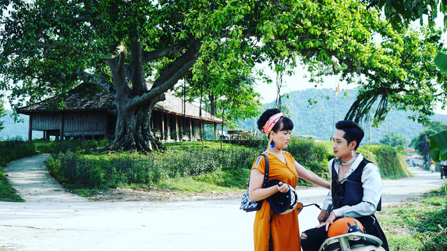 Lộ tạo hình của Vân Dung trong Hướng dương ngược nắng, fan 'té ngửa' với style lòe loẹt - 1 Lộ tạo hình của Vân Dung trong Hướng dương ngược nắng, fan 'té ngửa' với style lòe loẹt - 1