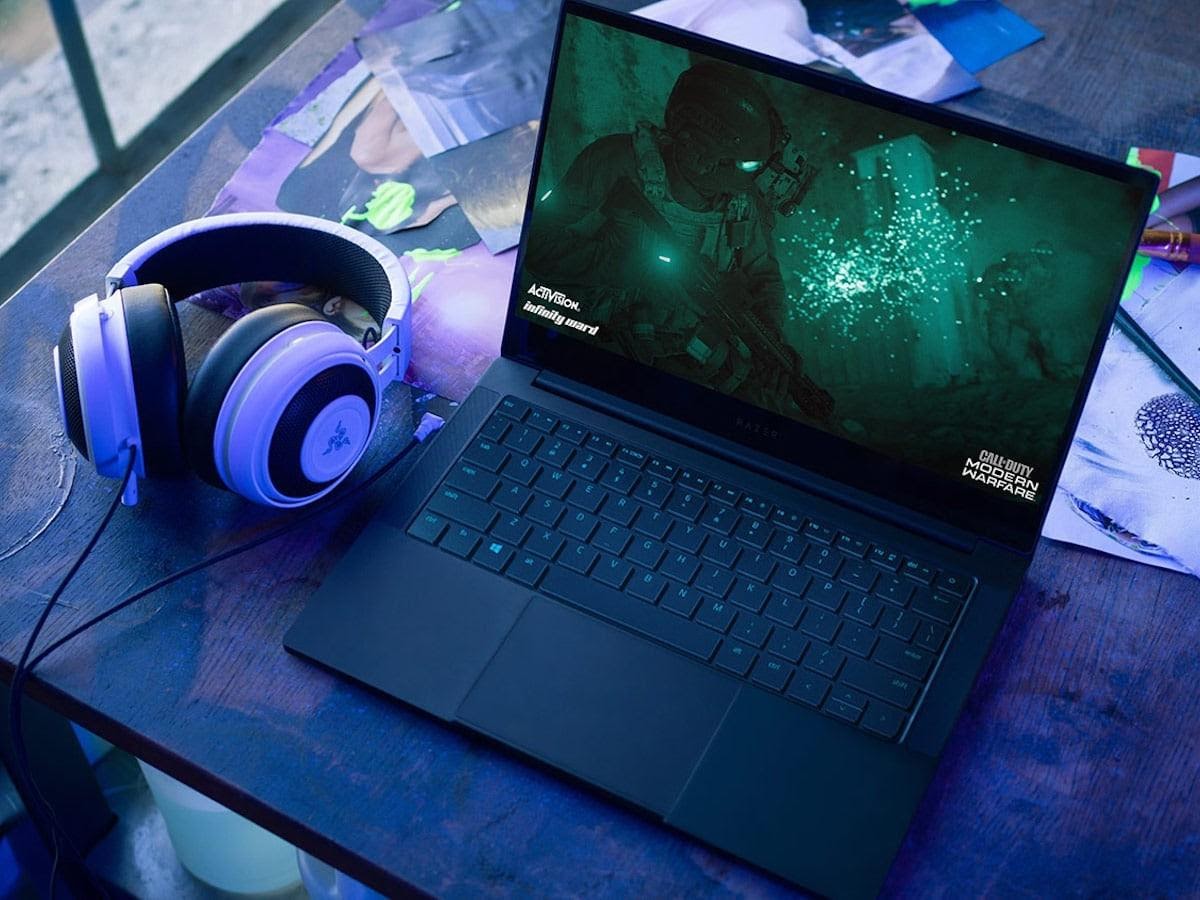 Razer công bố laptop Blade Stealth 13 phiên bản mùa thu 2020 Razer công bố laptop Blade Stealth 13 phiên bản mùa thu 2020