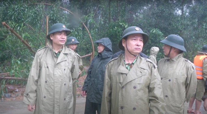 Đại tá Nguyễn Hữu Hùng được truy thăng quân hàm thiếu tướng - 1 Đại tá Nguyễn Hữu Hùng được truy thăng quân hàm thiếu tướng - 1