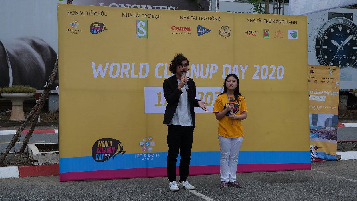 'World Cleanup Day 2020 - Ngày làm sạch thế giới' diễn ra với sự tham gia của hàng trăm sinh viên tại Hà Nội - 2 'World Cleanup Day 2020 - Ngày làm sạch thế giới' diễn ra với sự tham gia của hàng trăm sinh viên tại Hà Nội - 2