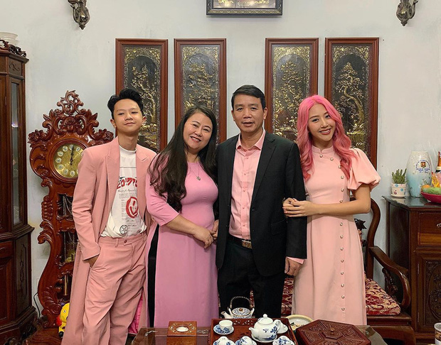 Em trai 'trổ mã' bất ngờ, chính Quỳnh Anh Shyn cũng ngỡ ngàng - 1 Em trai 'trổ mã' bất ngờ, chính Quỳnh Anh Shyn cũng ngỡ ngàng - 1