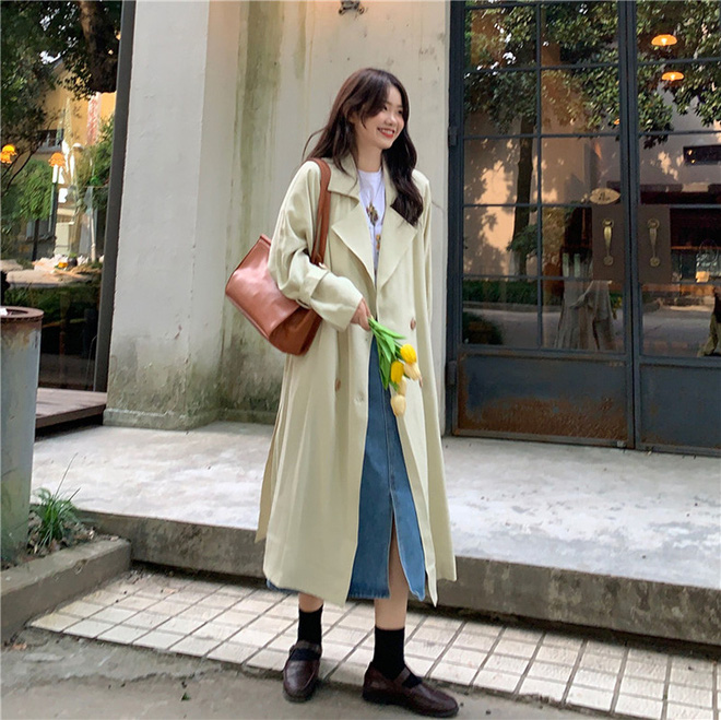Lạnh thế này diện trench coat là 'perfect', nhưng không phải chị em nào cũng biết mix đồ cho thời thượng đâu nhé! - 14 Lạnh thế này diện trench coat là 'perfect', nhưng không phải chị em nào cũng biết mix đồ cho thời thượng đâu nhé! - 14
