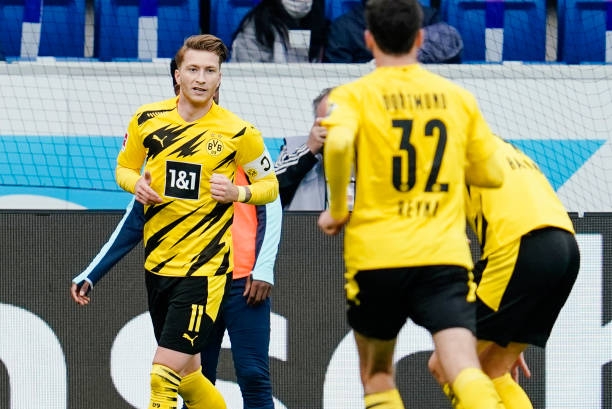 Vòng 4 Bundesliga: Bayern Munich, Dortmund 'rủ nhau' giành chiến thắng - 1 Vòng 4 Bundesliga: Bayern Munich, Dortmund 'rủ nhau' giành chiến thắng - 1