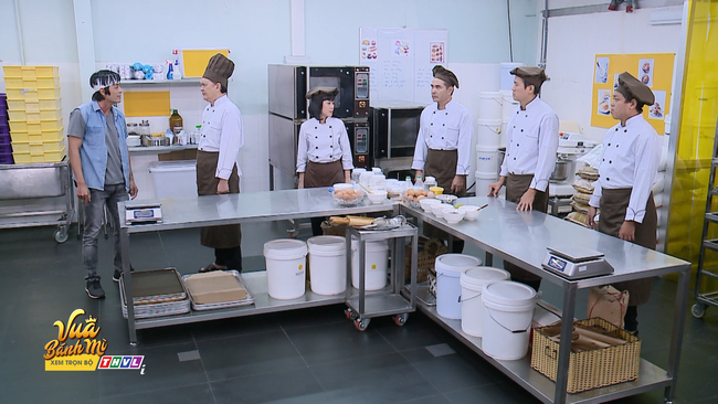 'Vua bánh mì': Quốc Huy và Bạch Công Khanh chính thức đối đầu sau 'Tiếng sét trong mưa' - 5 'Vua bánh mì': Quốc Huy và Bạch Công Khanh chính thức đối đầu sau 'Tiếng sét trong mưa' - 5